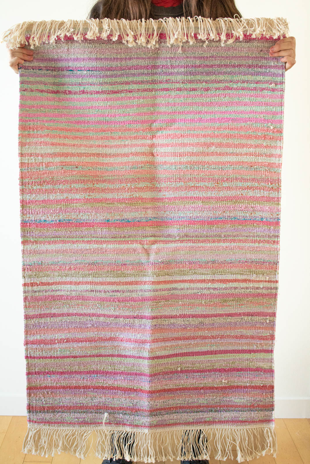 Hand-Loomed Sari Cloth Kilim Rug - Rosy