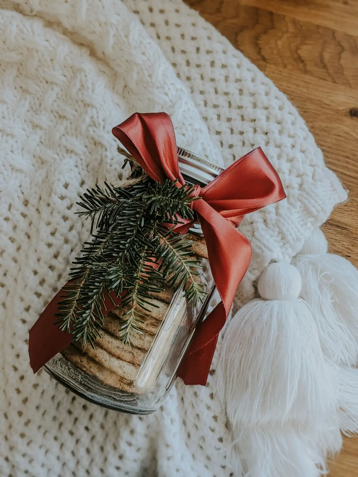 How to Give Meaningful Gifts That Actually Matter (Without Spending More)