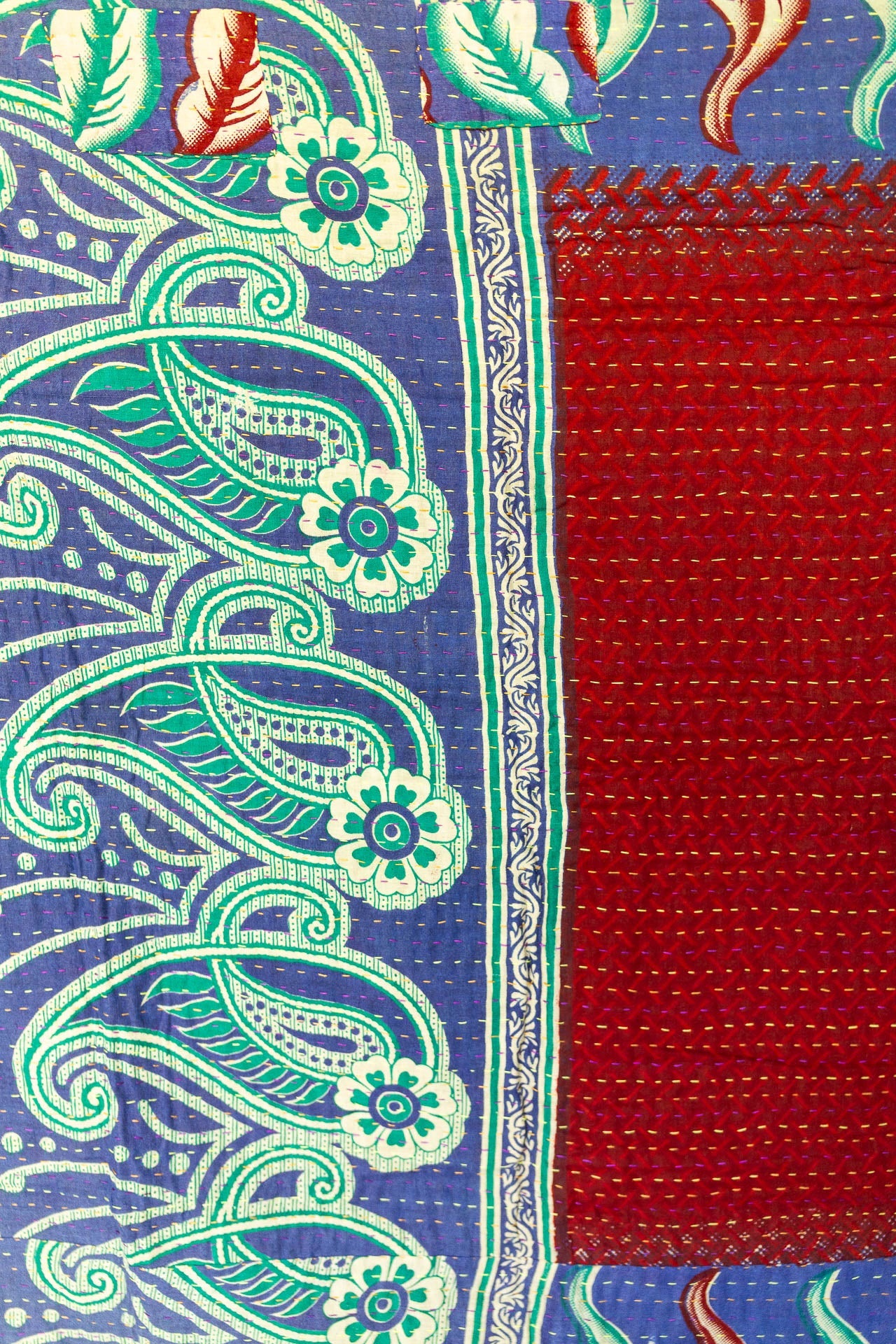 Astonish Kantha Throw