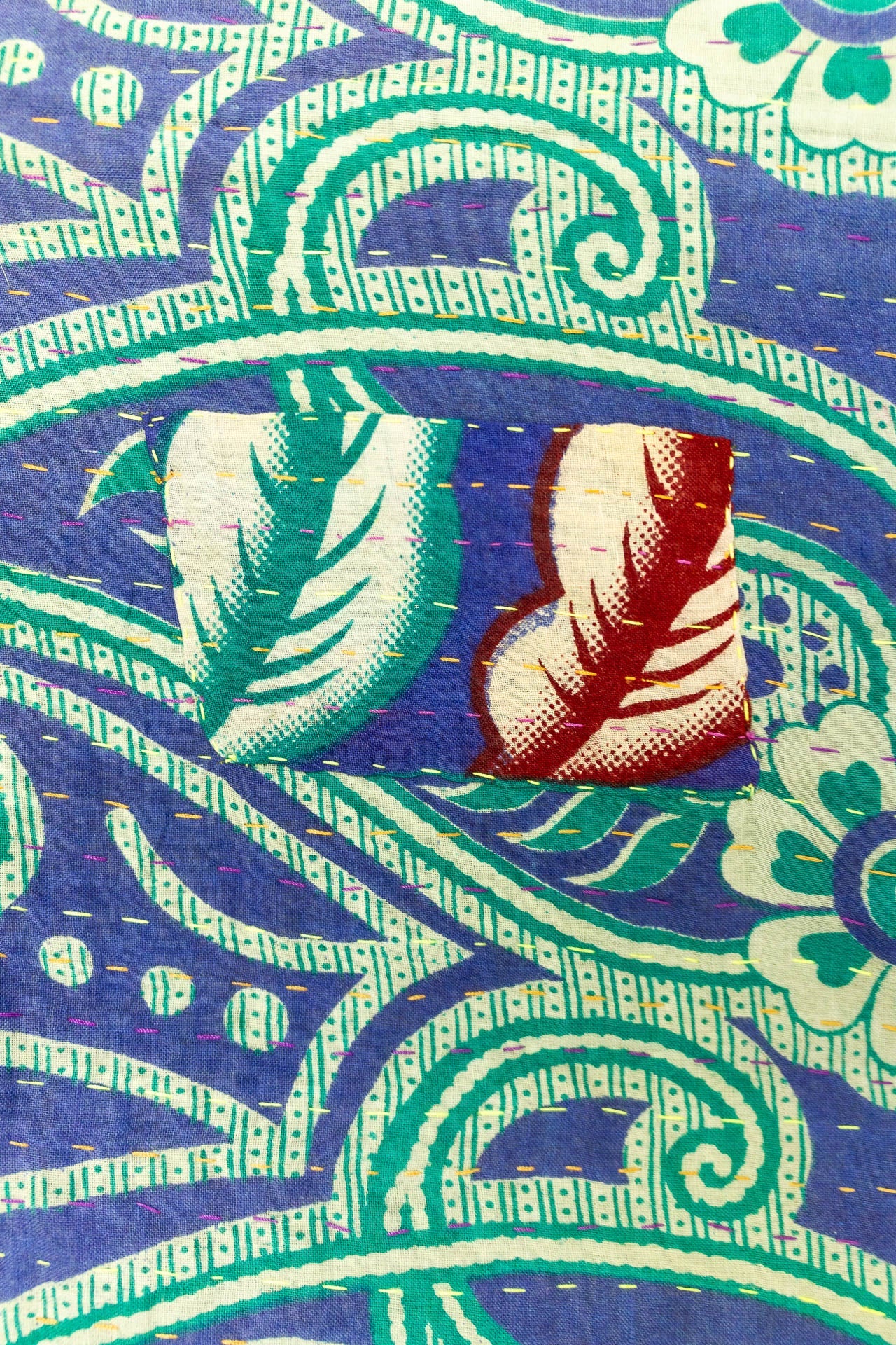 Astonish Kantha Throw
