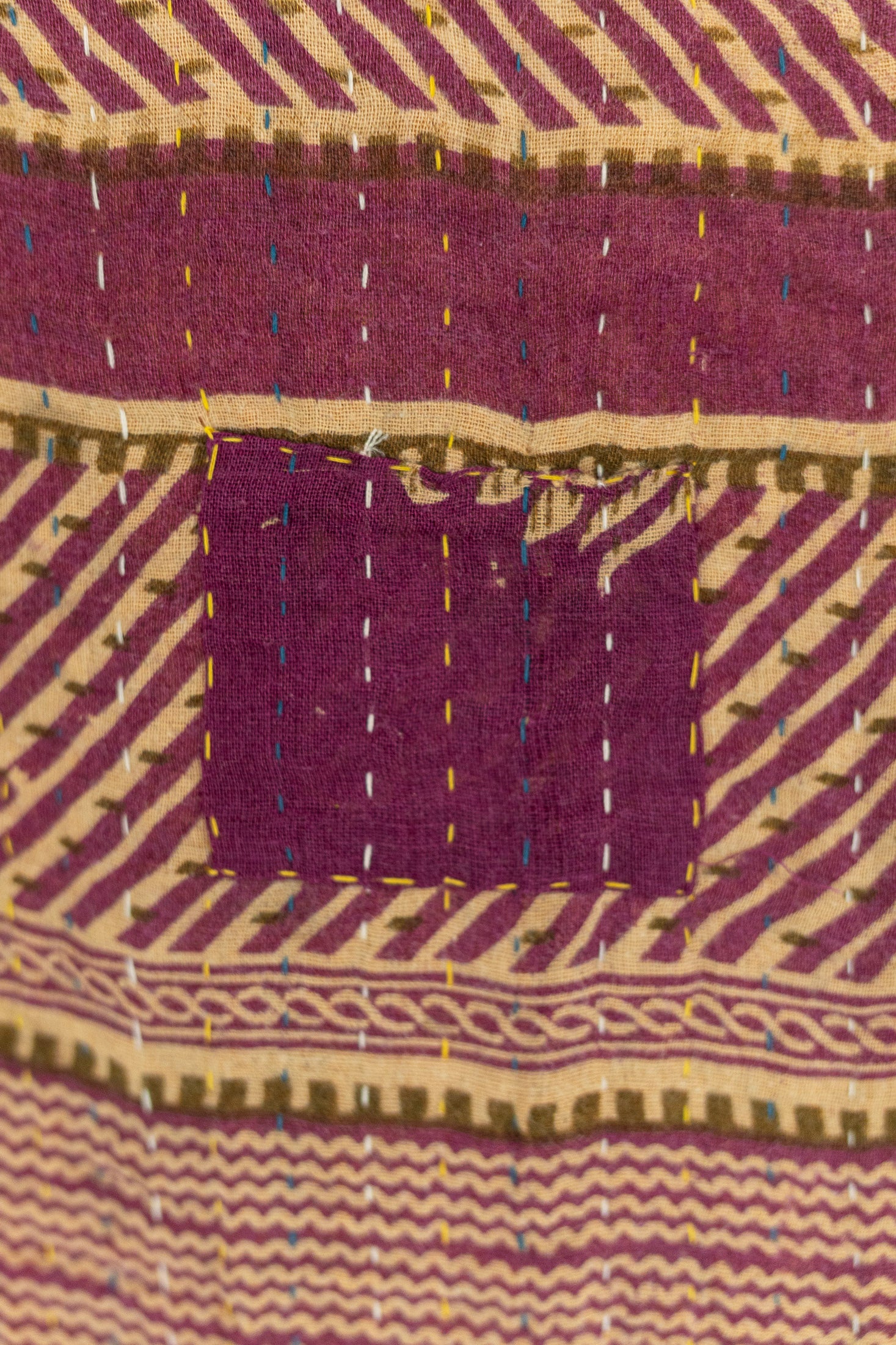 Begin Kantha Throw