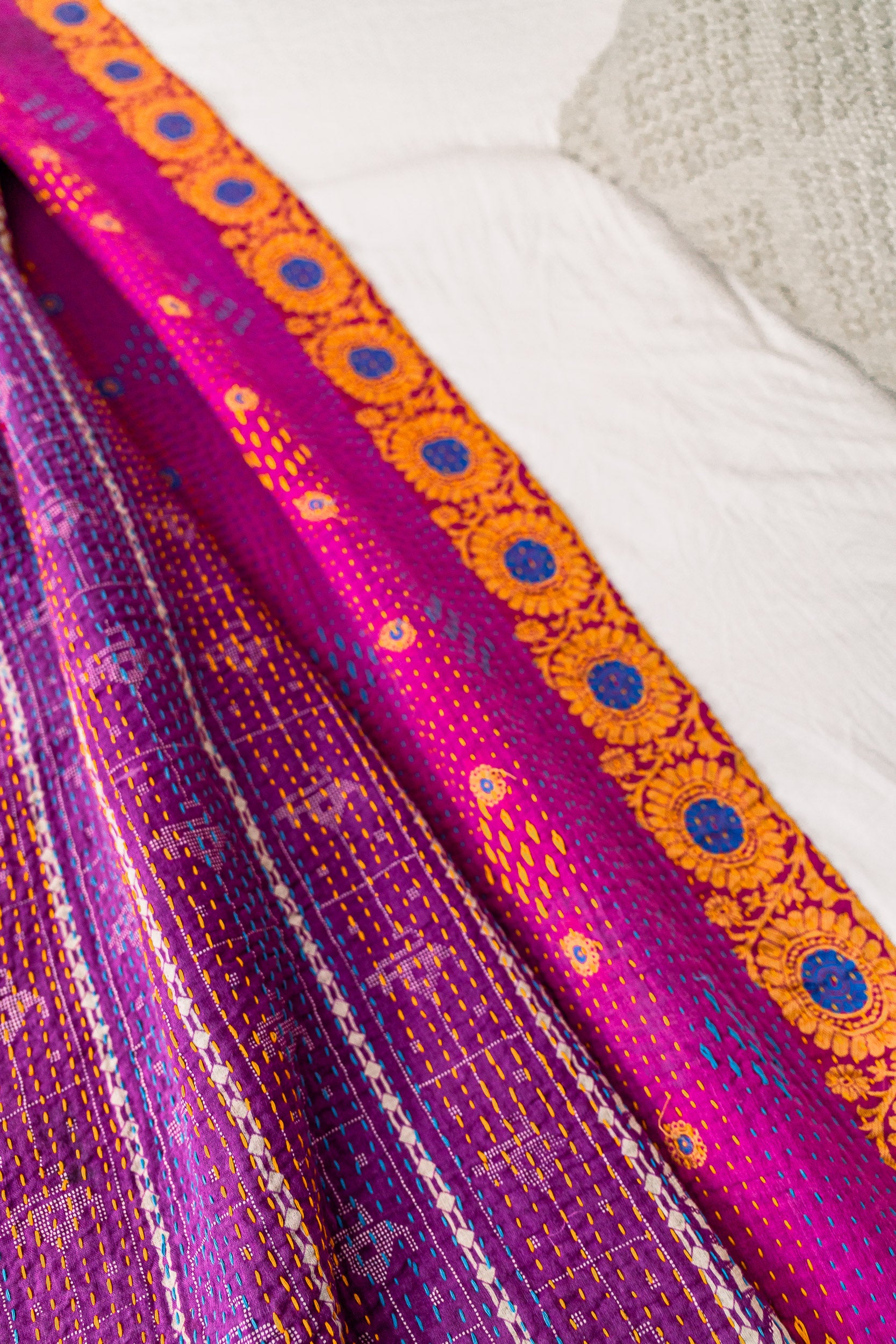 No. 148 Masterpiece Kantha Coverlet Quilt (Twin/Full)