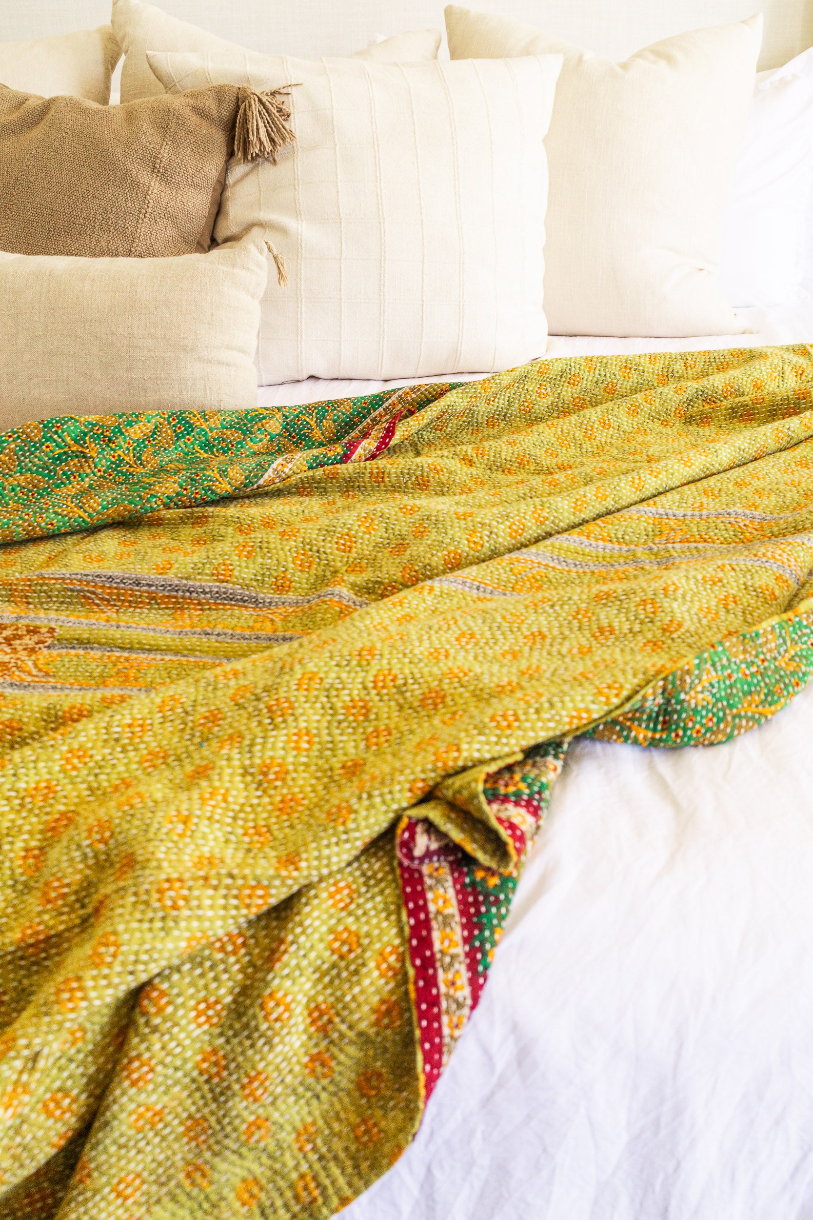 No. 135 Masterpiece Kantha Coverlet Quilt (Queen)