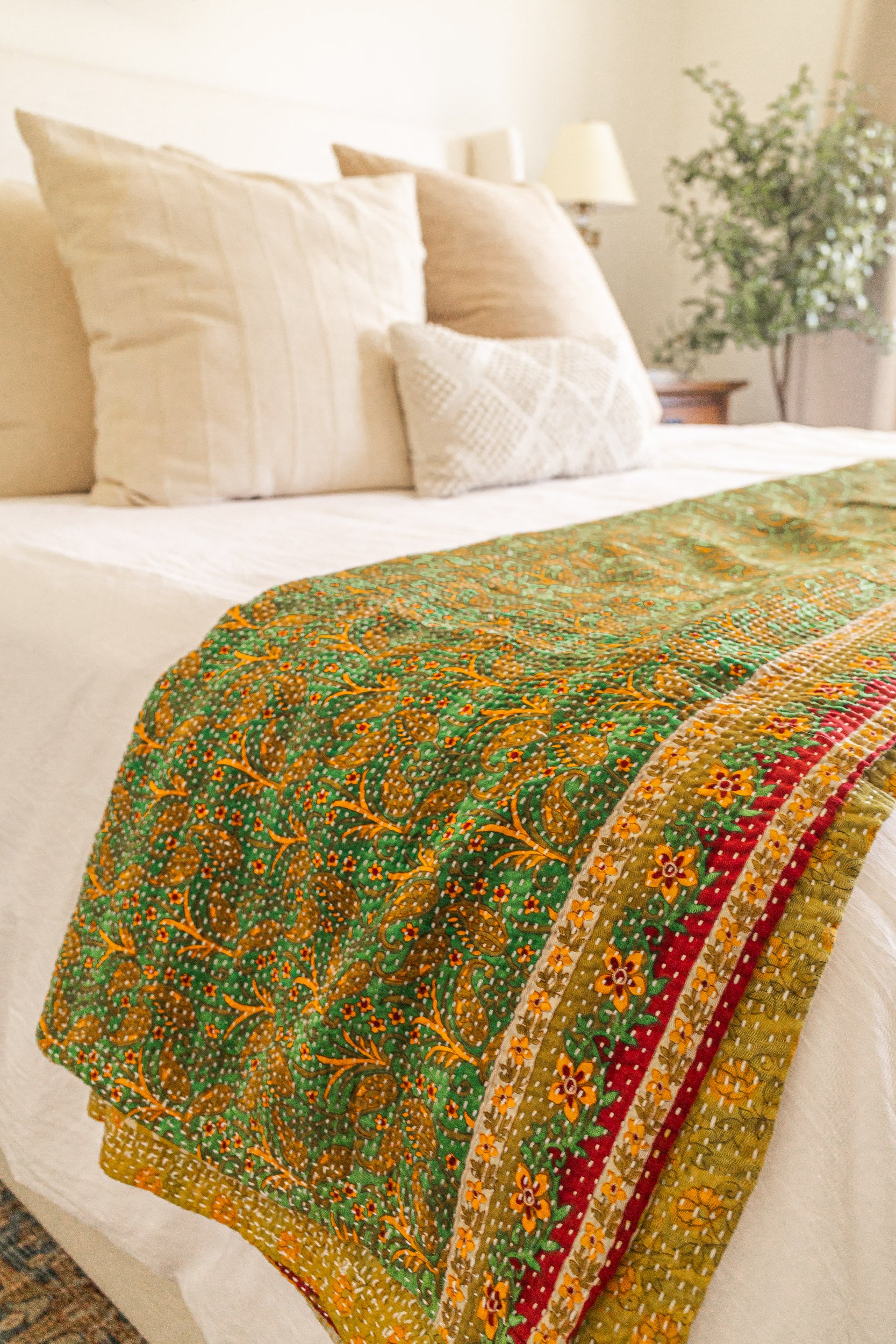 No. 135 Masterpiece Kantha Coverlet Quilt (Queen)