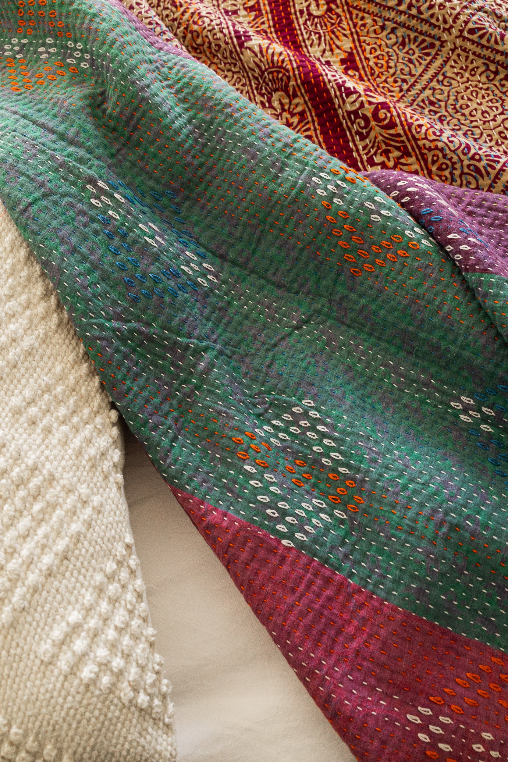 No. 137 Masterpiece Kantha Coverlet Quilt (Queen)