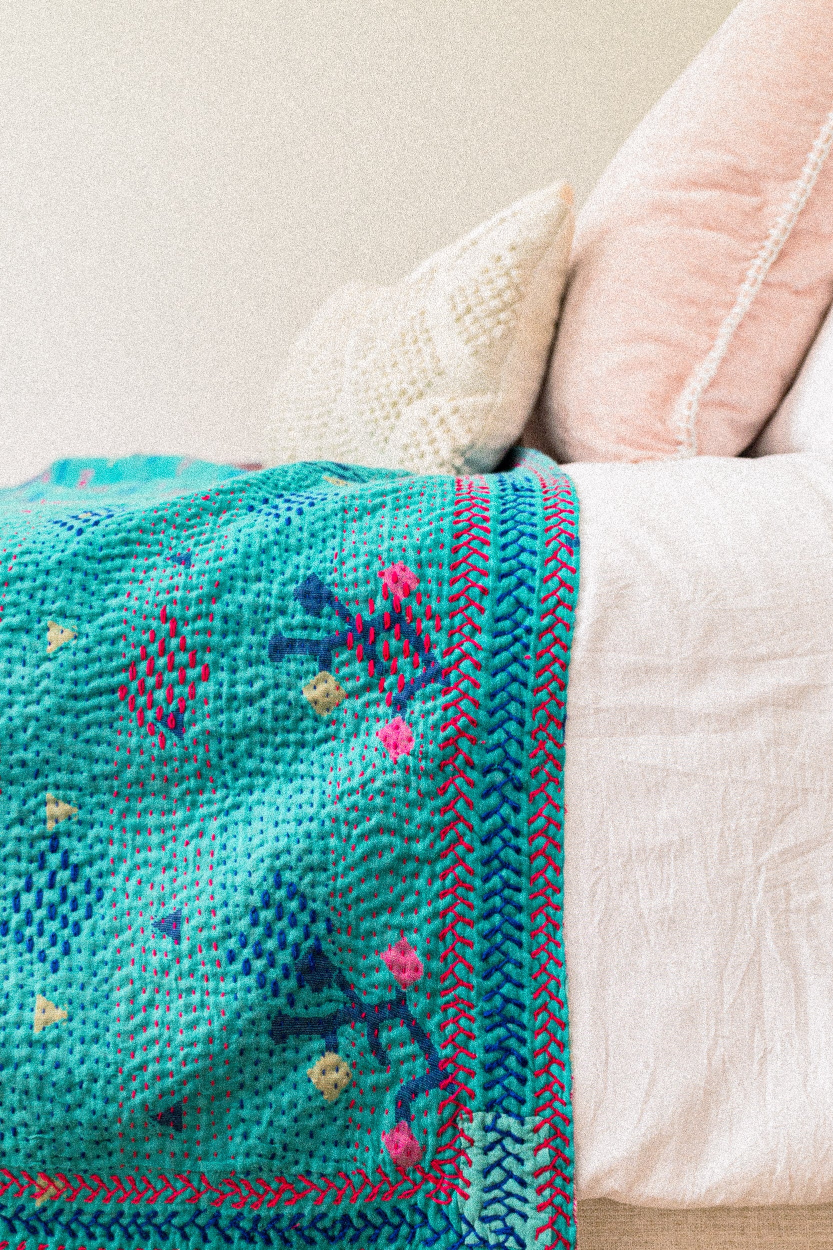 No. 140 Masterpiece Kantha Coverlet Quilt (Queen)