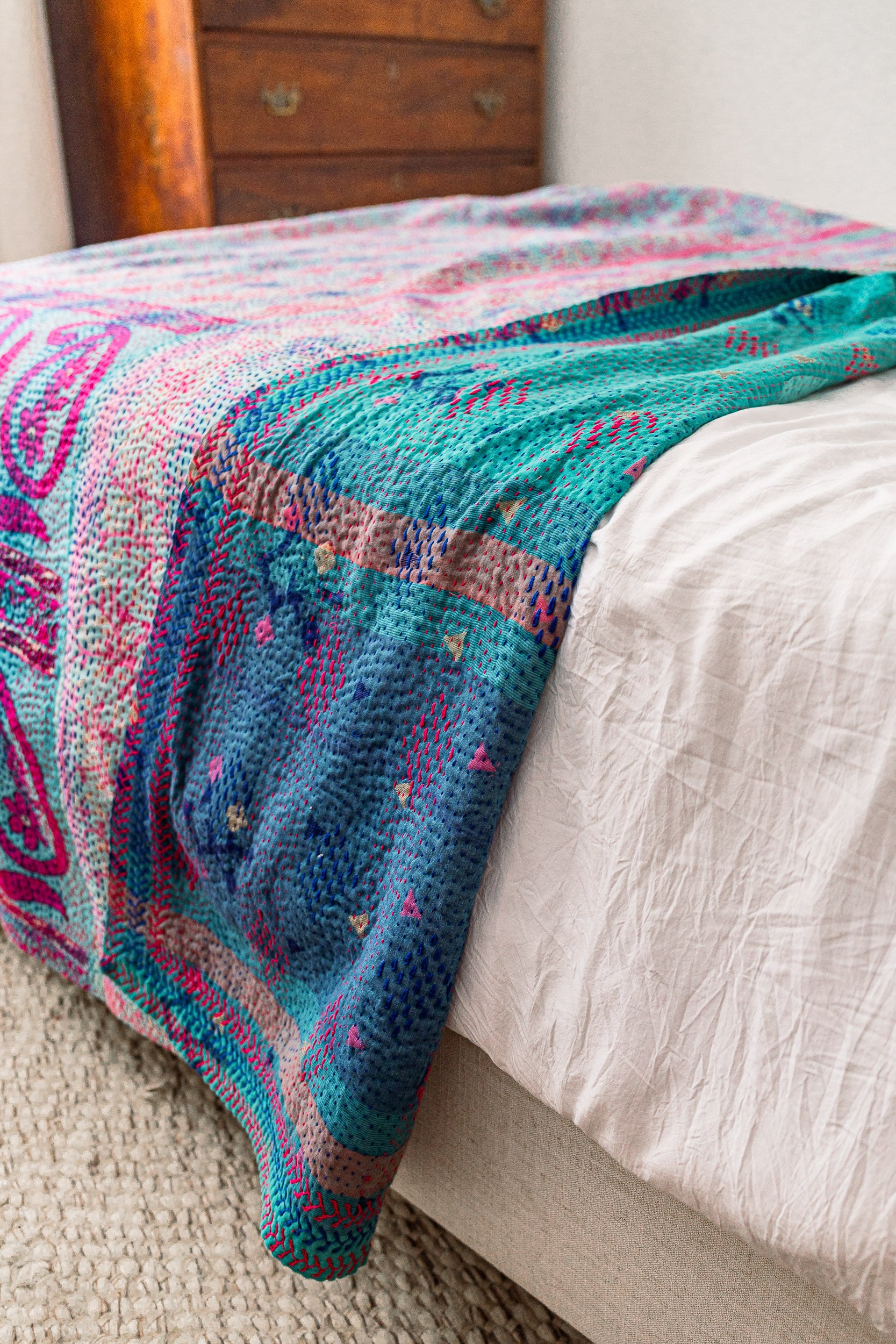 No. 140 Masterpiece Kantha Coverlet Quilt (Queen)