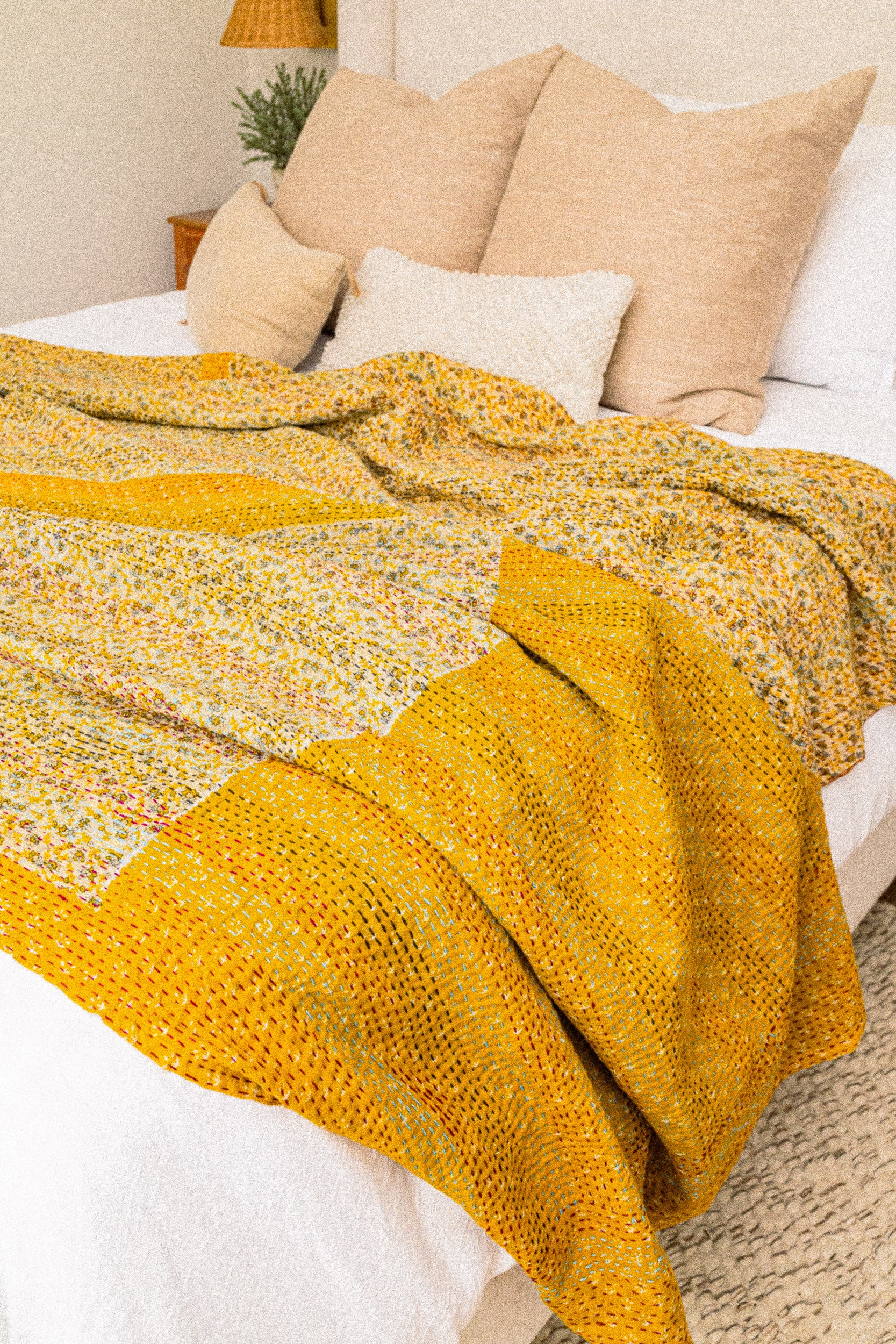No. 141 Masterpiece Kantha Coverlet Quilt (Twin/Full)