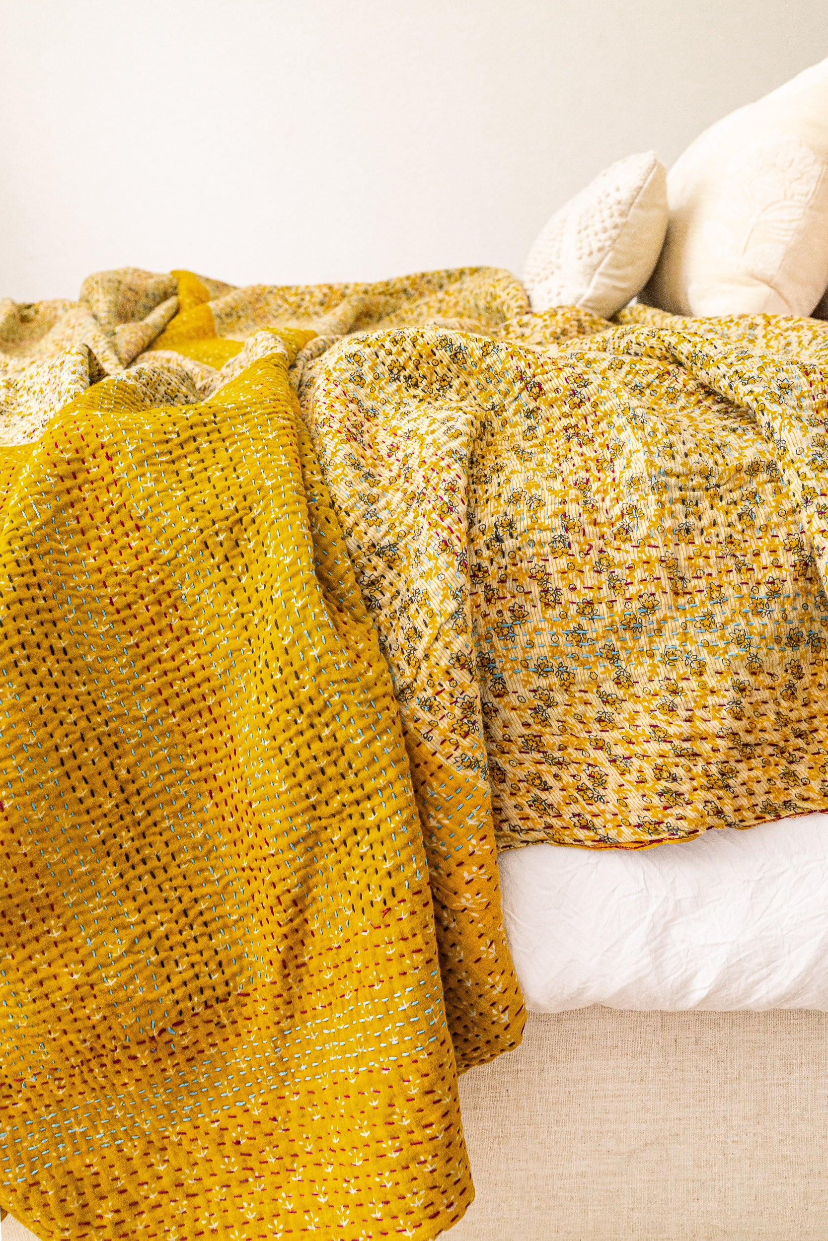 No. 141 Masterpiece Kantha Coverlet Quilt (Twin/Full)