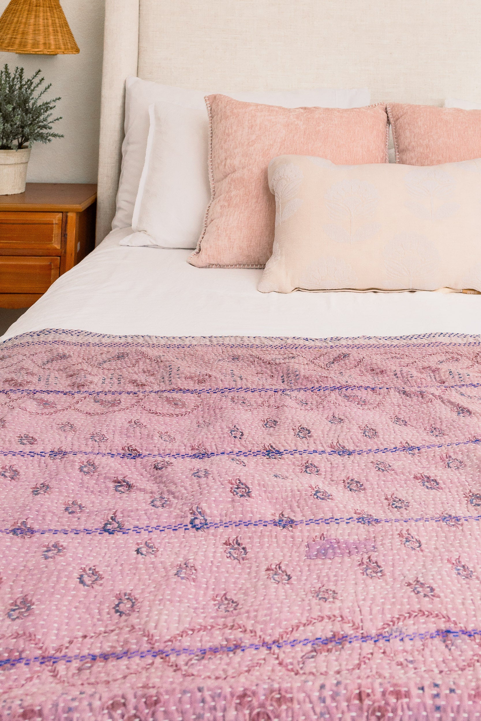 No. 142 Masterpiece Kantha Coverlet Quilt (Queen)