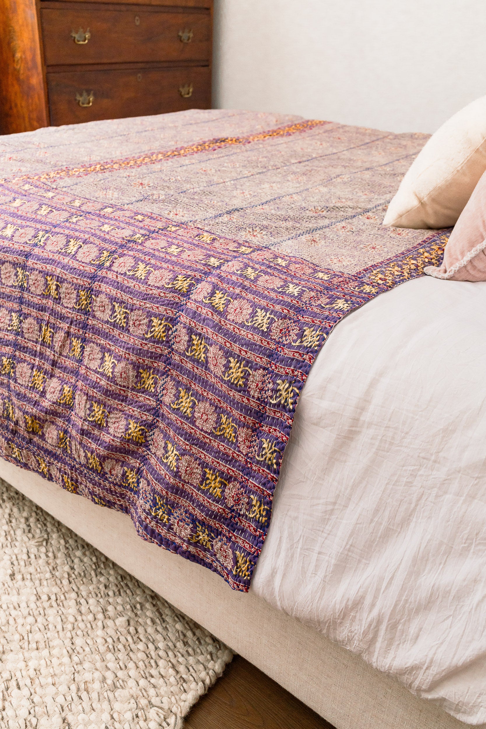No. 142 Masterpiece Kantha Coverlet Quilt (Queen)