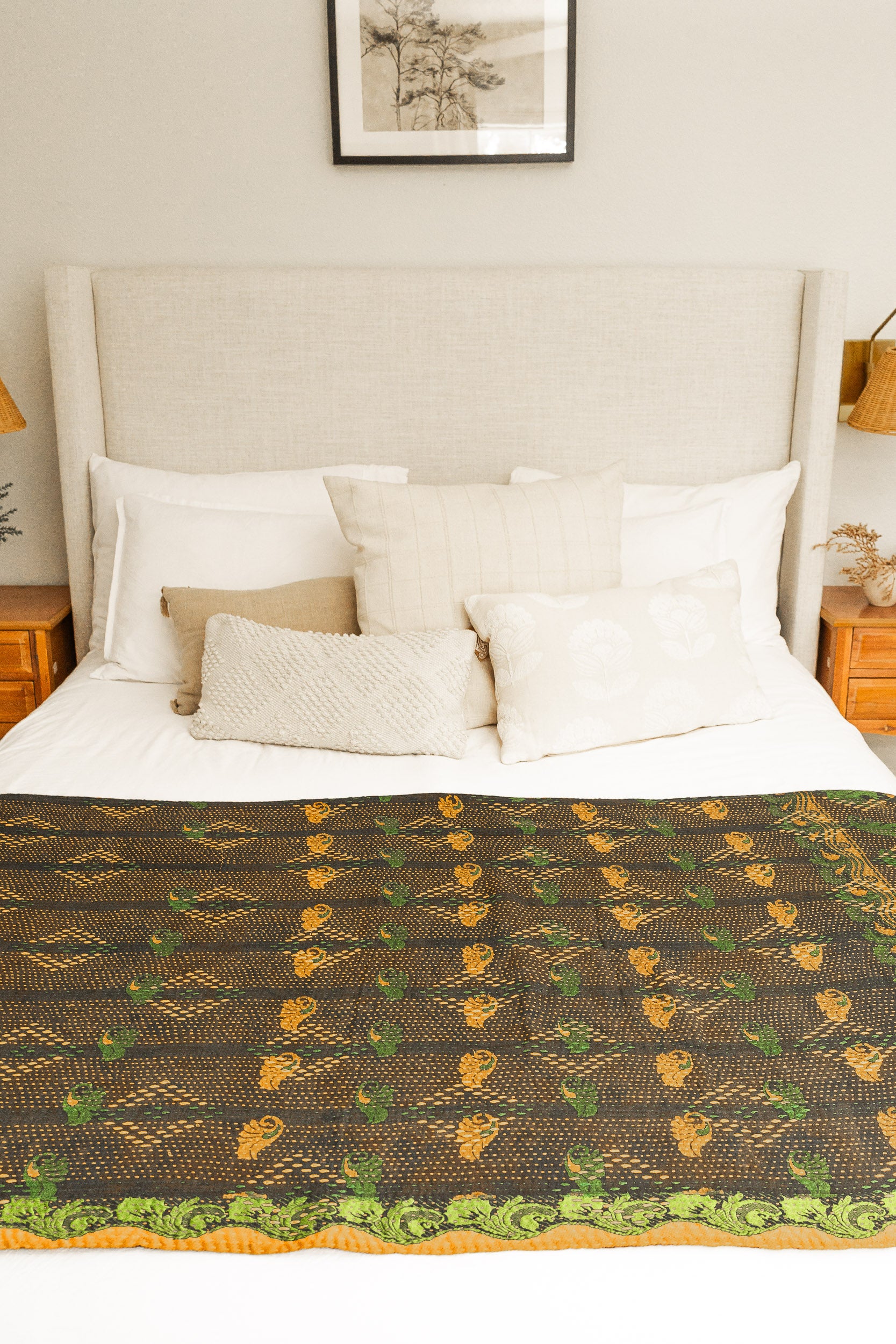 No. 143 Masterpiece Kantha Coverlet Quilt (Queen)