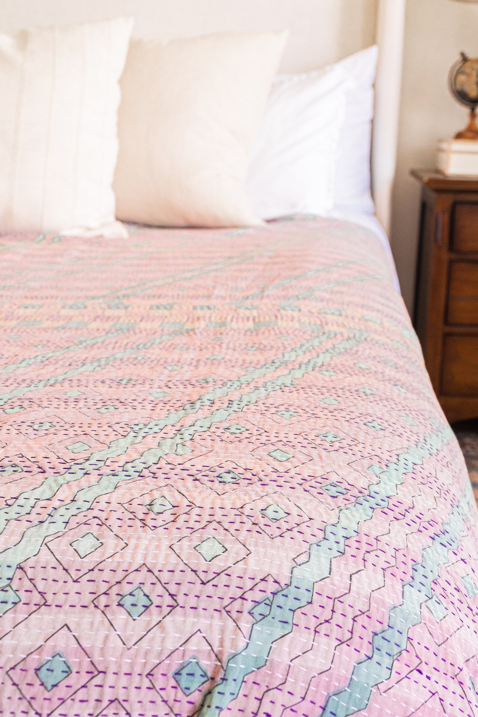 No. 149 Masterpiece Kantha Coverlet Quilt (Twin/Full)