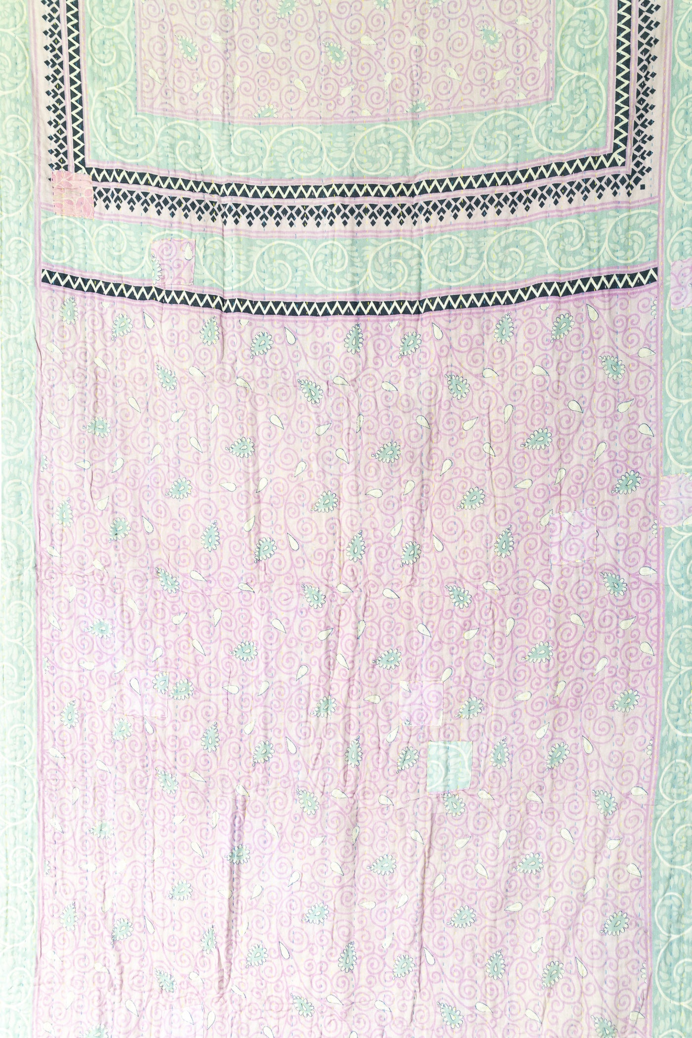 Fair Kantha Throw Blanket