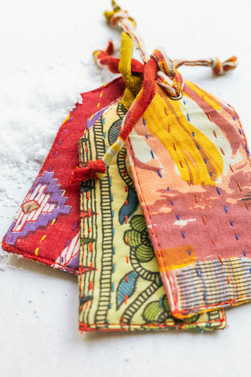 Kantha Reusable Gift Tag Set