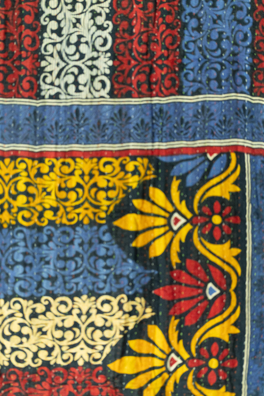 Glory Kantha Throw