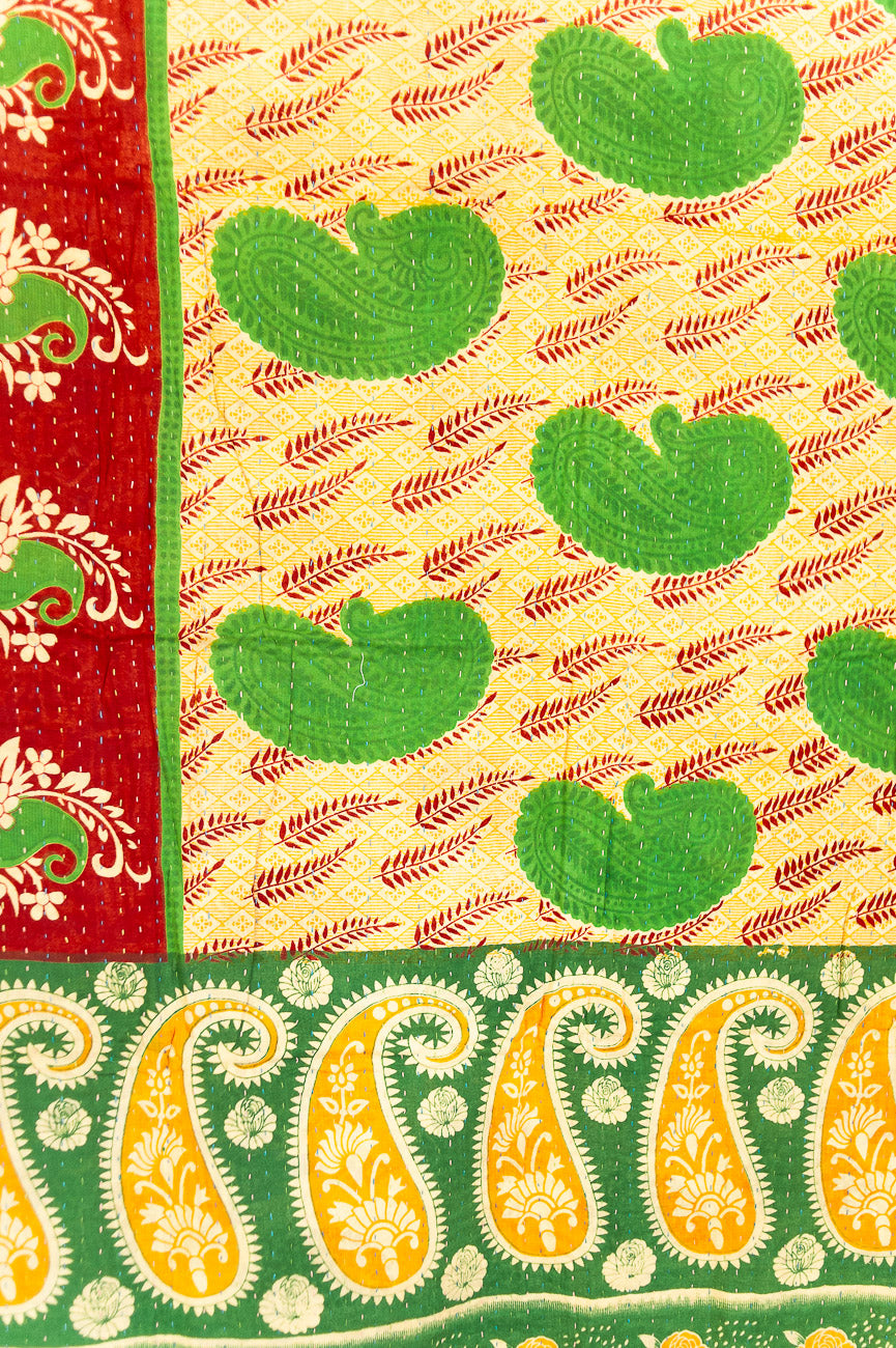 Mistletoe Kantha Christmas Throw