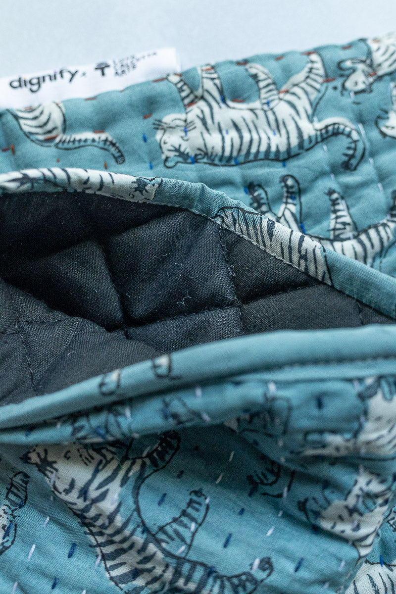 Blockprint Oven Mitt & Trivet Gift Set