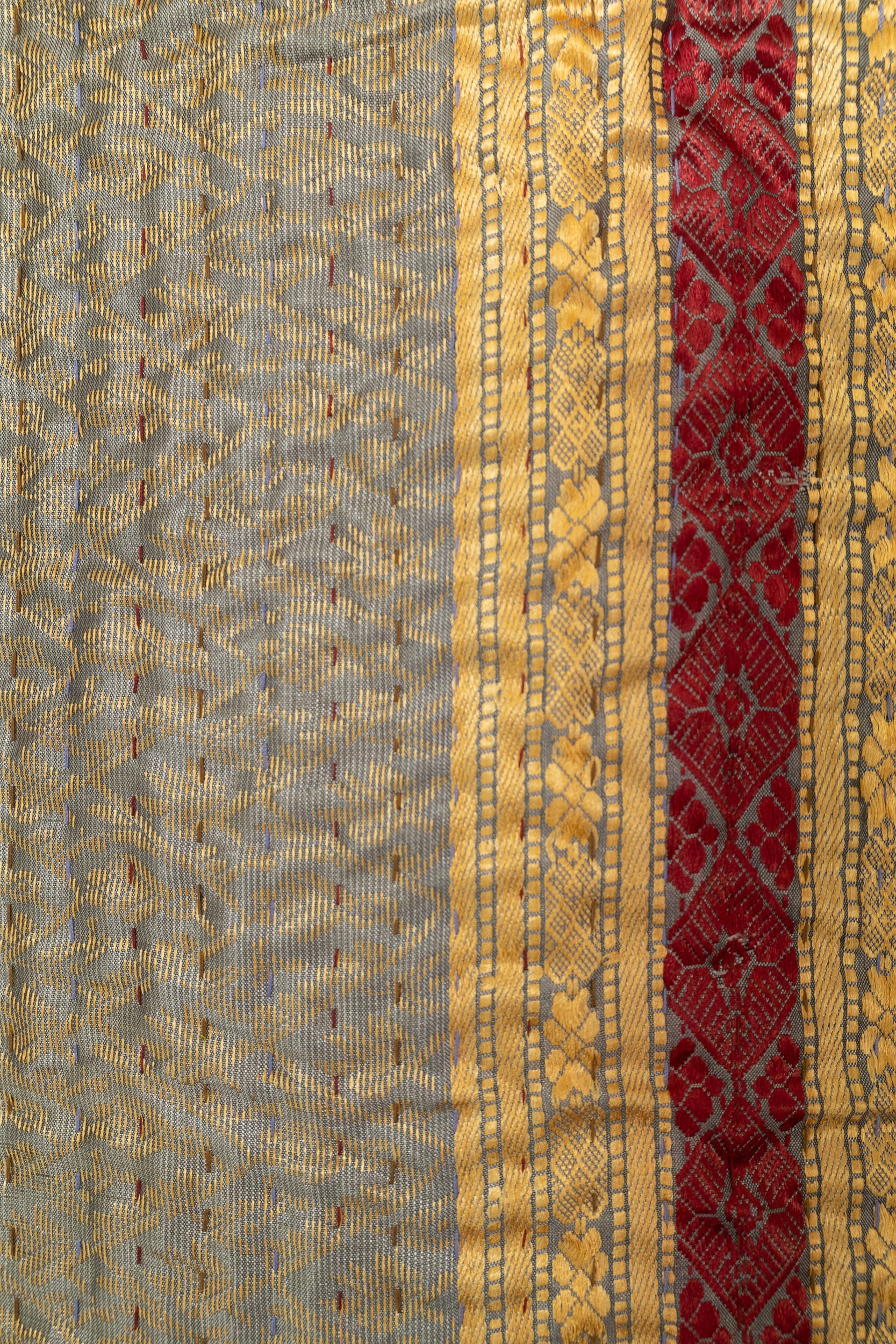 Renewed Silk Blend Kantha Throw