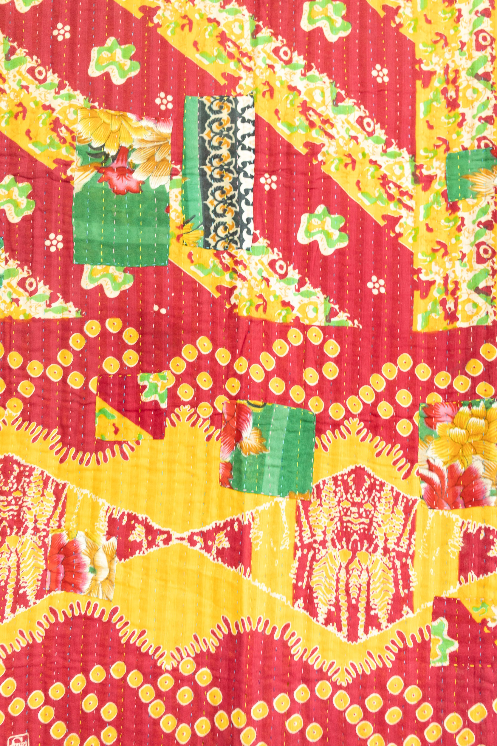Vivacious Kantha Throw
