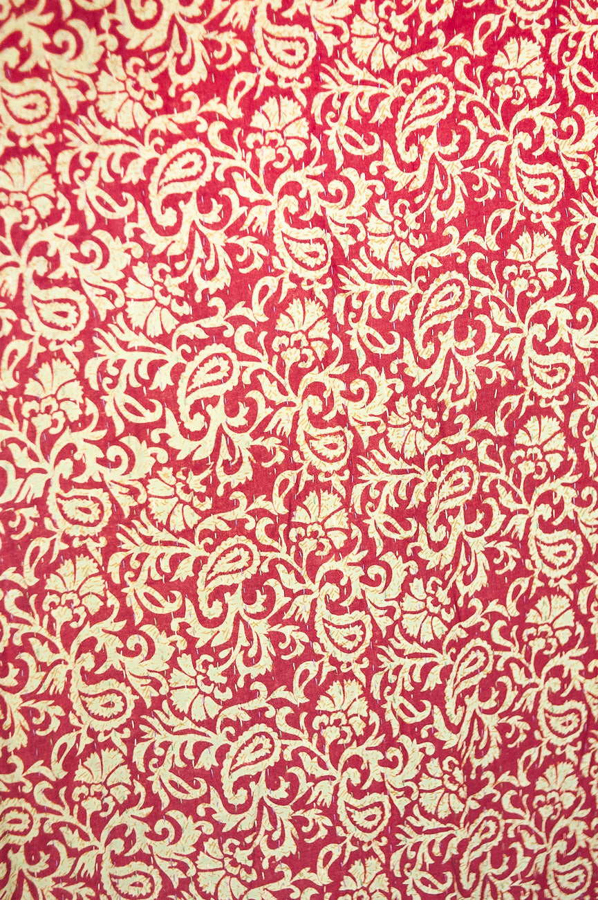 Wreath Kantha Christmas Throw