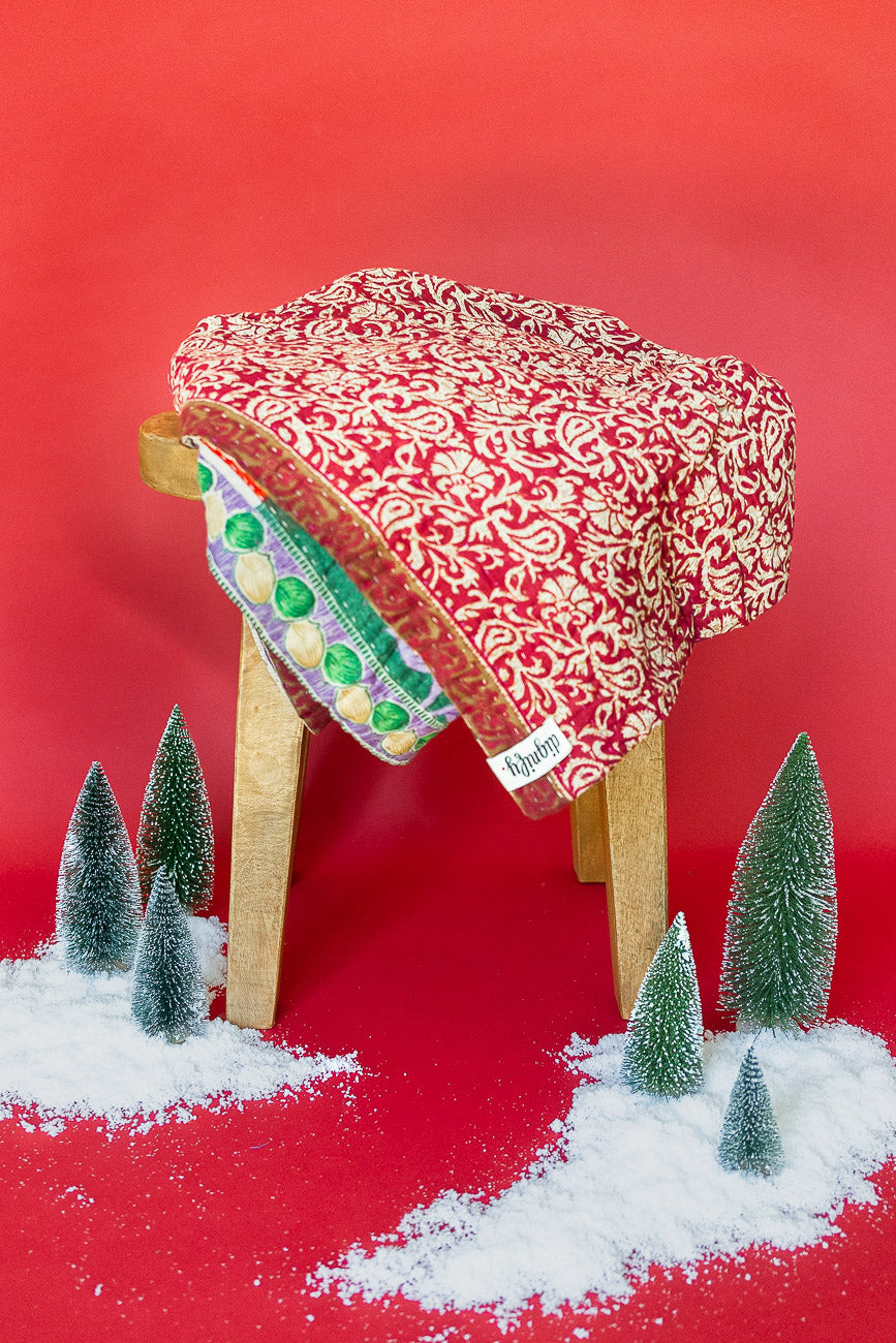 Wreath Kantha Christmas Throw