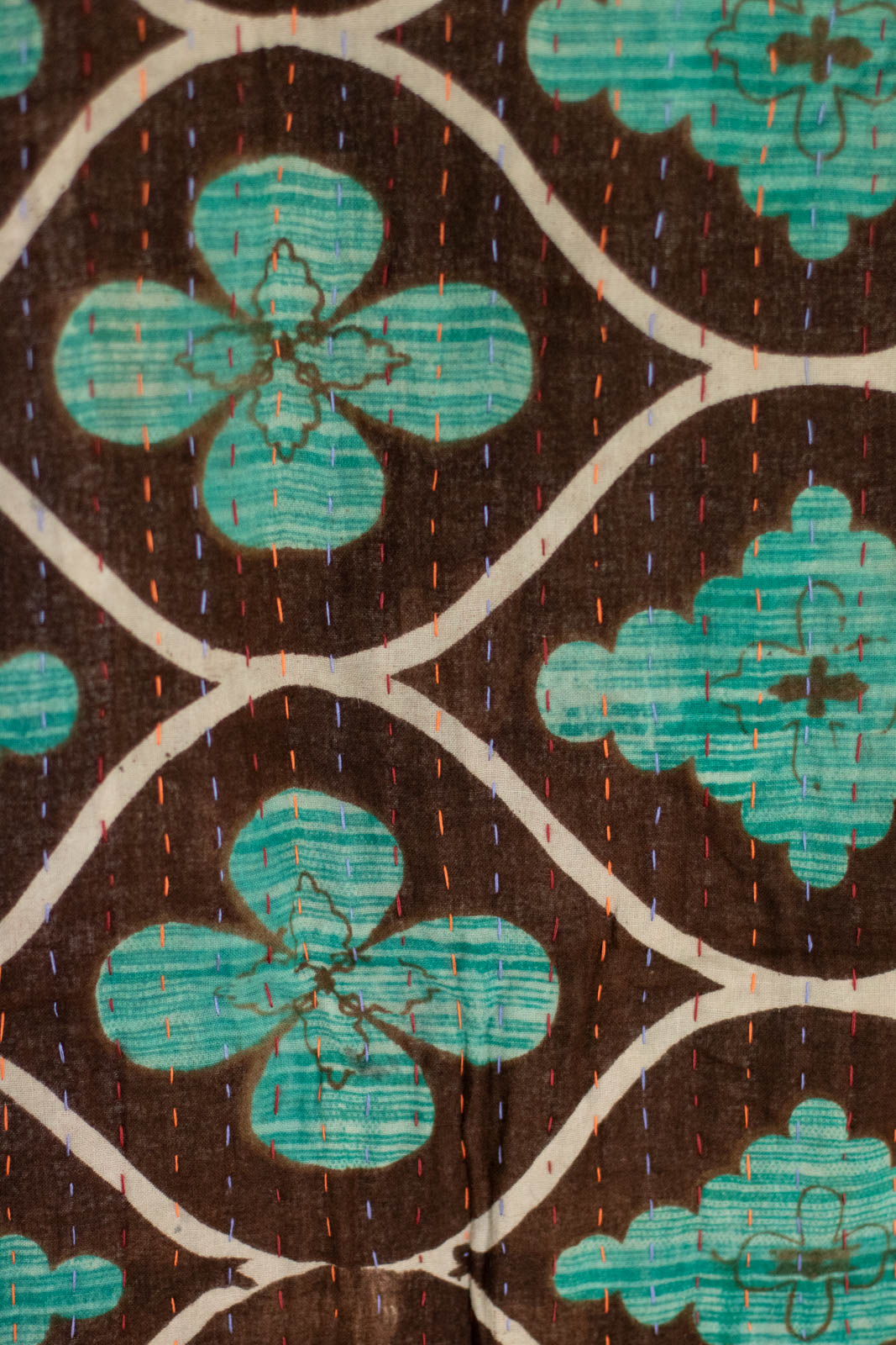 Vivacious Kantha Throw