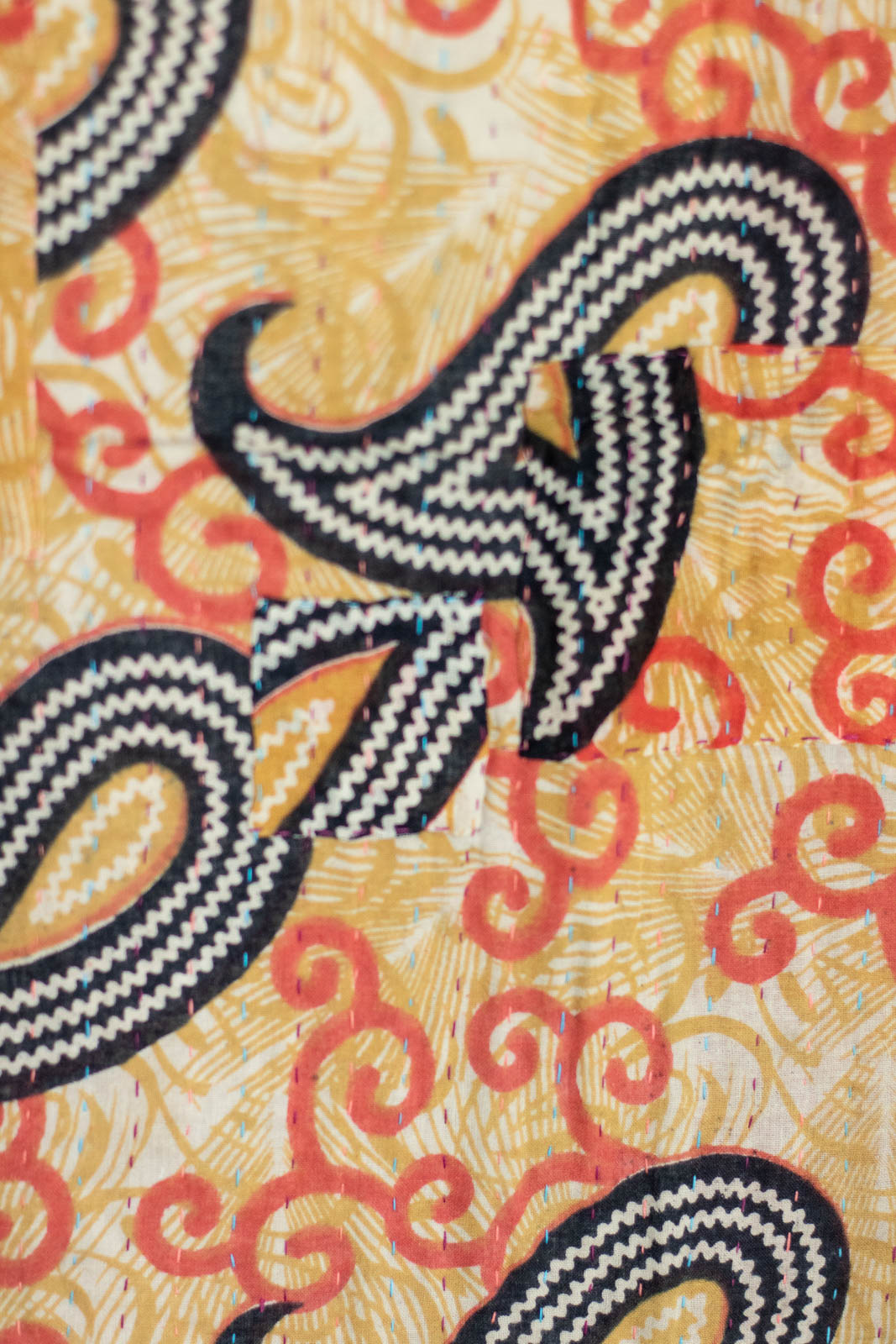 Glee Kantha Throw