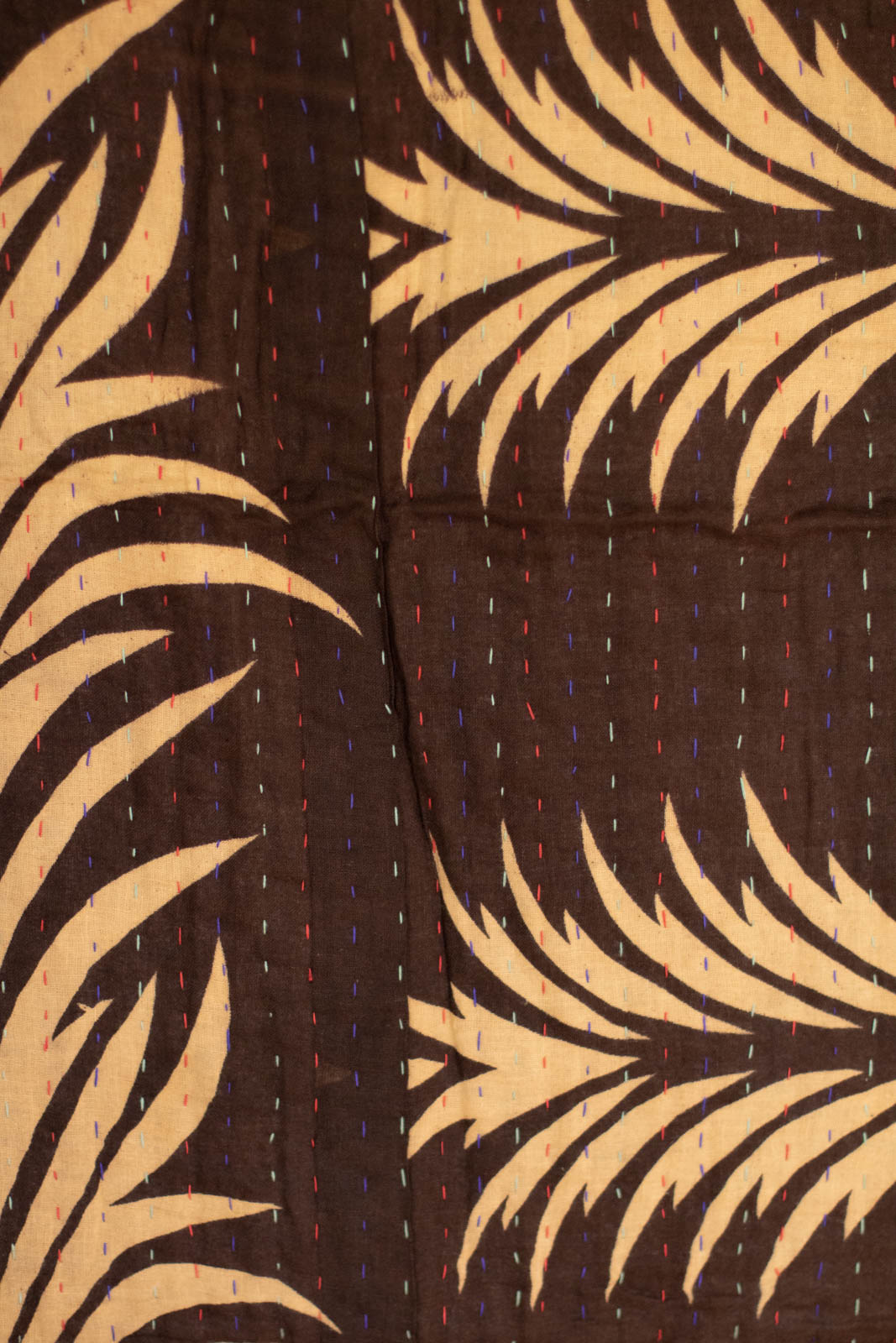 Observe Kantha Throw