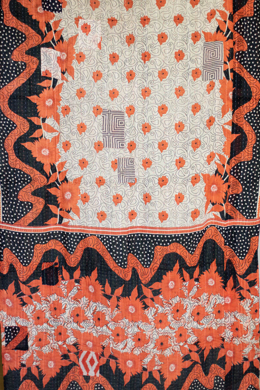 Wise Kantha Throw