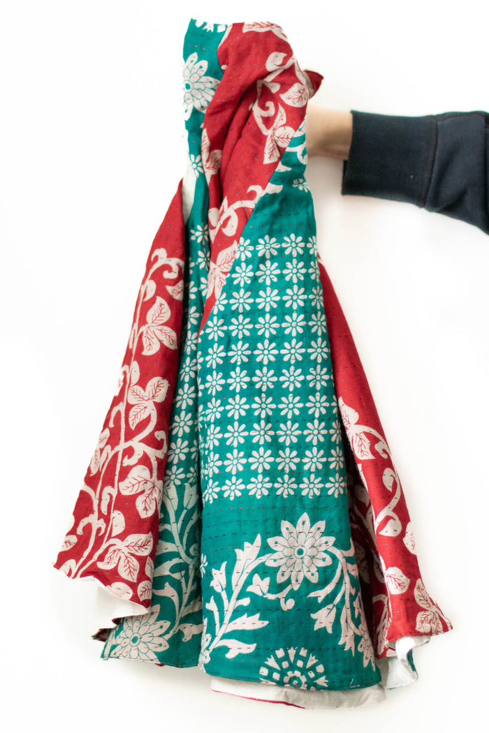 Kantha Holiday Tree Skirt