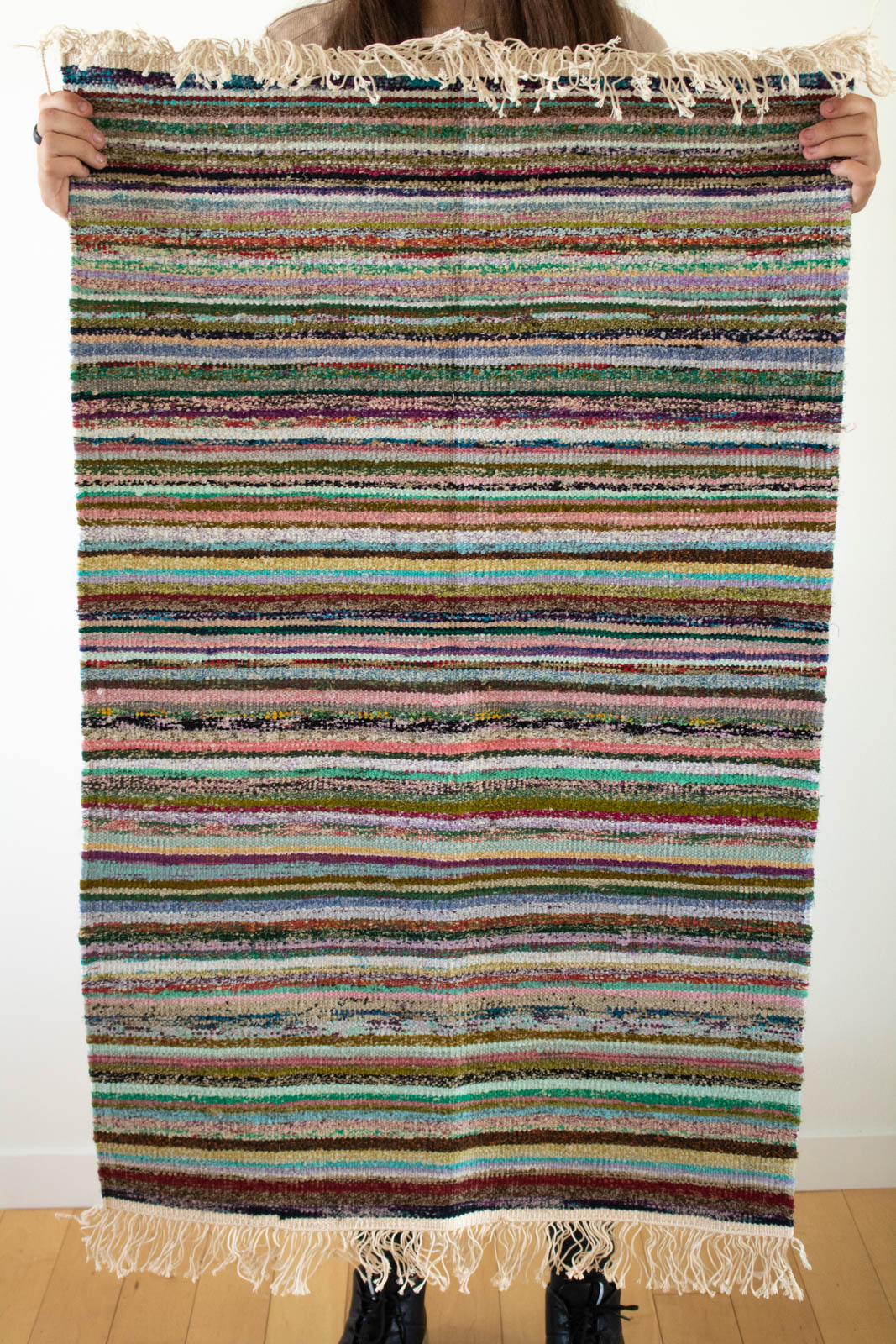Hand-Loomed Sari Cloth Kilim Rug - Joyful