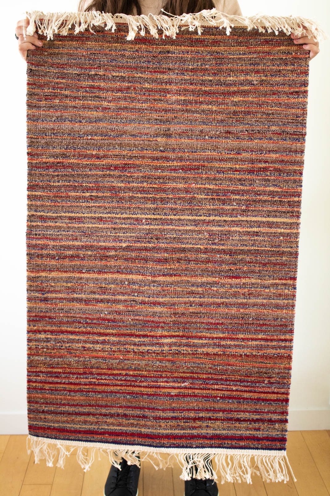 Hand-Loomed Sari Cloth Kilim Rug - Depth