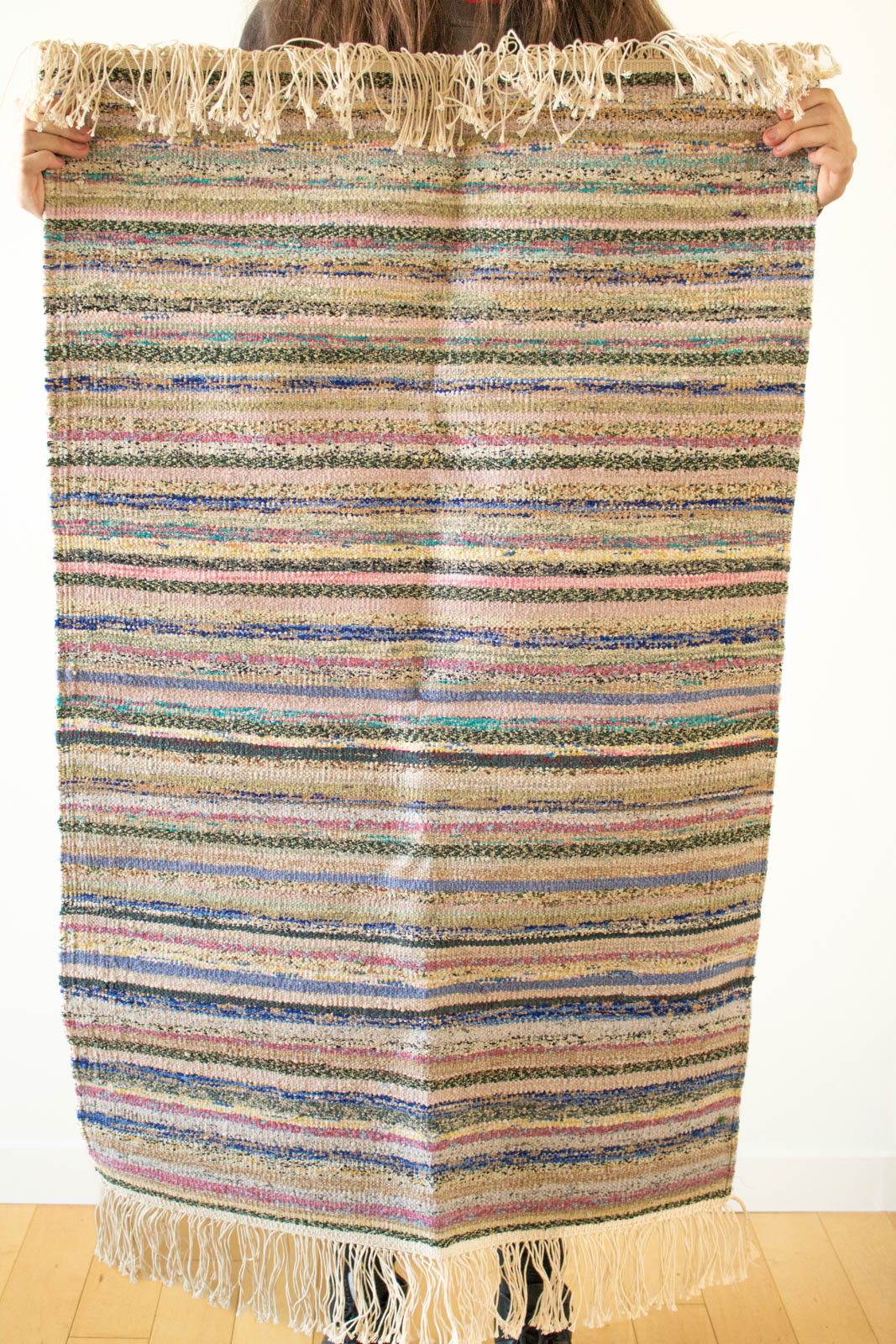 Hand-Loomed Sari Cloth Kilim Rug - Blossom