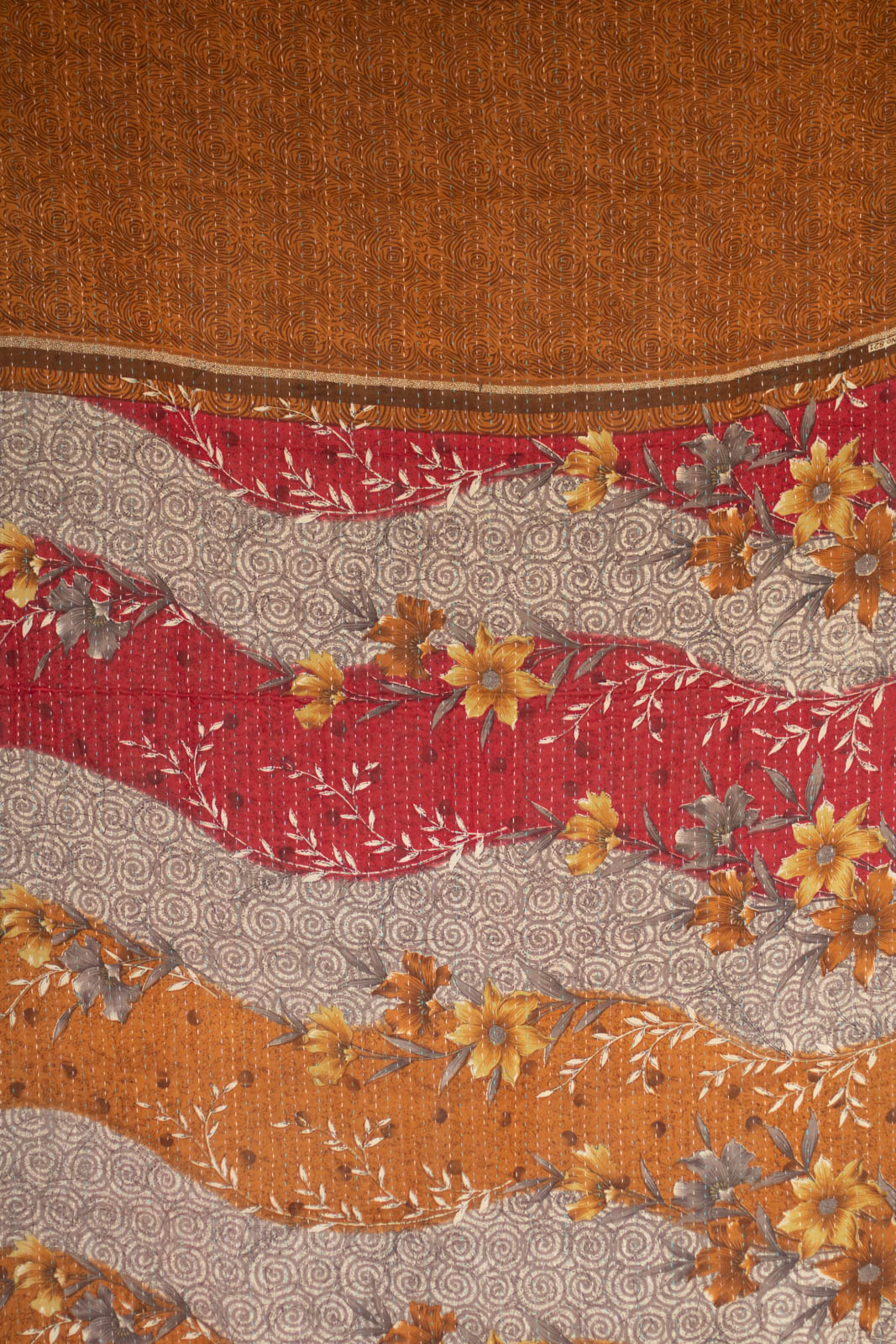 Excellence Silk Blend Throw