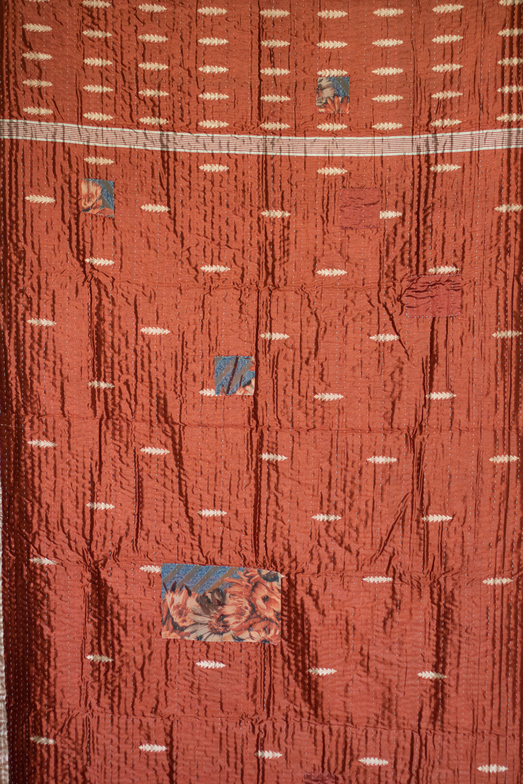 Light Silk Blend Throw